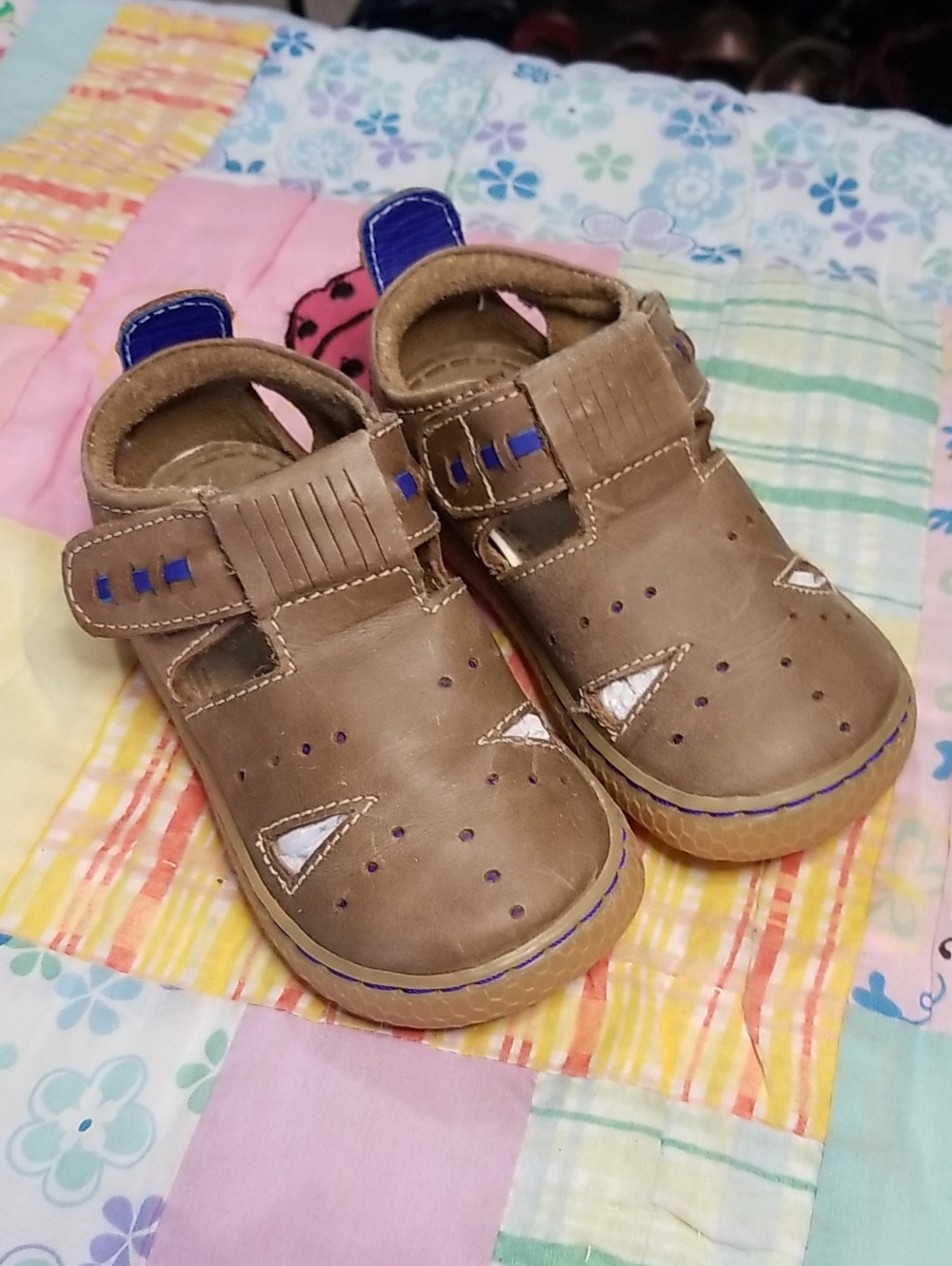 Livie & Luca Brown Soft Leather Walker Shoes w/Blue Trim Size 6 Made in Mexico